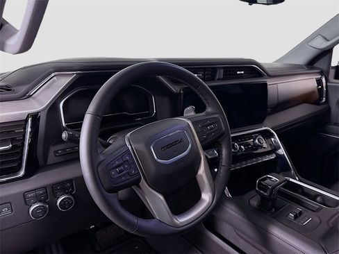Used 2024 GMC Sierra 1500 Denali w/ Denali Reserve Package image 3