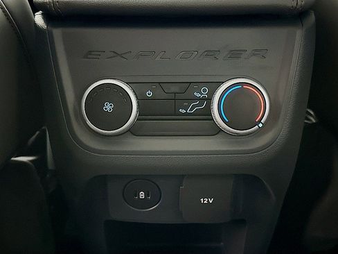 New 2026 Ford Explorer Active w/ Active Comfort Package image 21