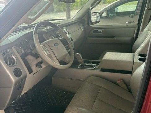 Used 2014 Ford Expedition EL Limited w/ Equipment Group 301A AWD/4WD image 3