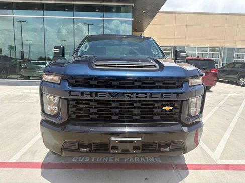 Used 2023 Chevrolet Silverado 2500 Custom w/ Custom Value Package AWD/4WD image 2
