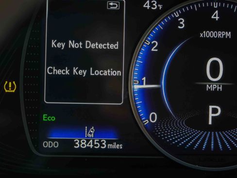 Used 2022 Lexus ES 350 w/ Premium Package image 11