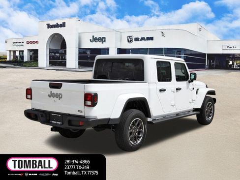 Used 2022 Jeep Gladiator Overland w/ Popular Equipment Package image 7