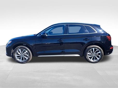 Used 2021 Audi Q5 2.0T Premium Plus w/ Premium Plus Package image 2