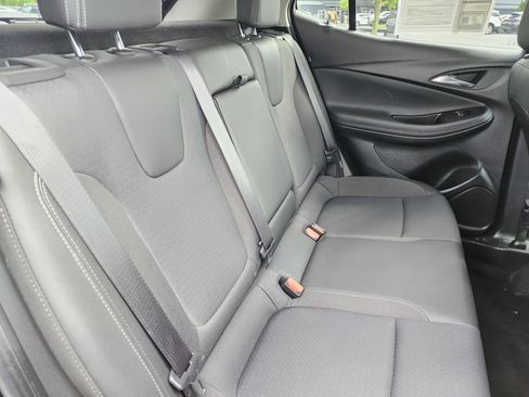 Used 2023 Buick Encore GX Select w/ Sport Touring Package FWD image 20