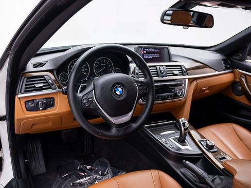 Used 2015 BMW 428i xDrive Convertible AWD/4WD image 11