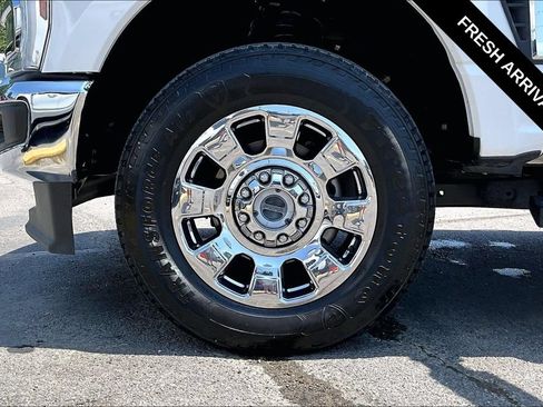Used 2024 Ford F250 Lariat w/ Chrome Package AWD/4WD image 34
