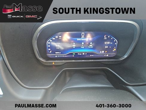 Used 2023 Chevrolet Tahoe Z71 w/ Luxury Package AWD/4WD image 10