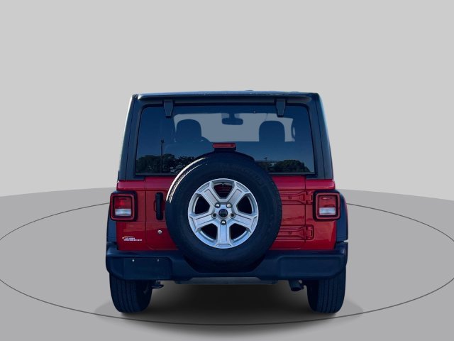 Used 2020 Jeep Wrangler Sport AWD/4WD image 3