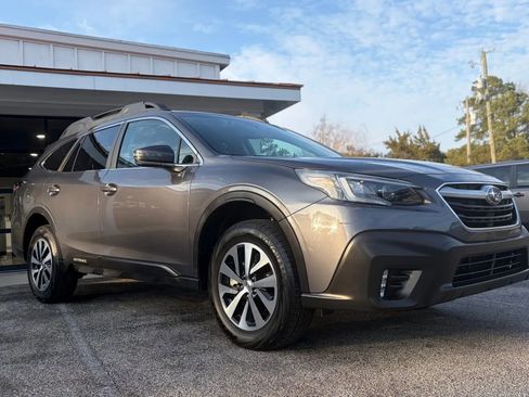 Used 2021 Subaru Outback Premium w/ Popular Package #1 image 8