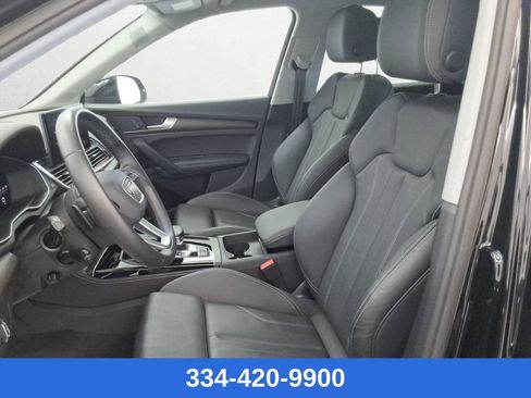 Used 2024 Audi Q5 2.0T Premium Plus w/ Premium Plus Package image 12
