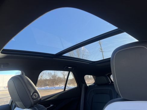 Used 2025 Chevrolet Blazer EV LT image 34