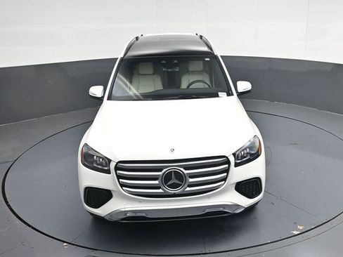 Used 2025 Mercedes-Benz GLS 450 4MATIC image 58