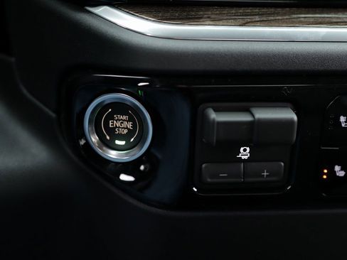 New 2026 Chevrolet Silverado 1500 LT Trail Boss w/ LPO, Dark Essentials Package image 19