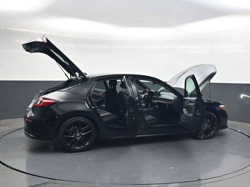 Certified 2025 Honda Civic Sport image 32