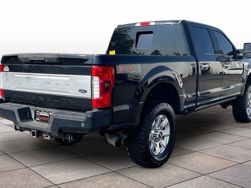 Used 2017 Ford F250 Platinum w/ FX4 Off-Road Package AWD/4WD image 12