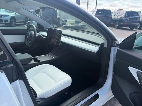 Used 2021 Tesla Model 3 Long Range image 43