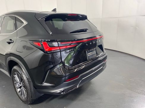 Used 2024 Lexus NX 250 FWD w/ Cold Area Package image 9