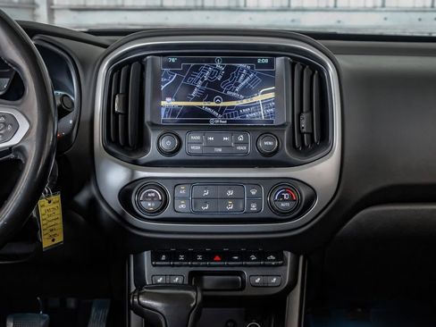 Used 2017 Chevrolet Colorado ZR2 w/ LPO, Premium Interior Package AWD/4WD image 25