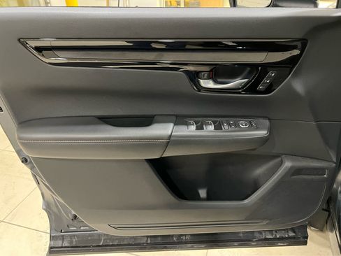 Used 2023 Honda CR-V Sport Touring image 12