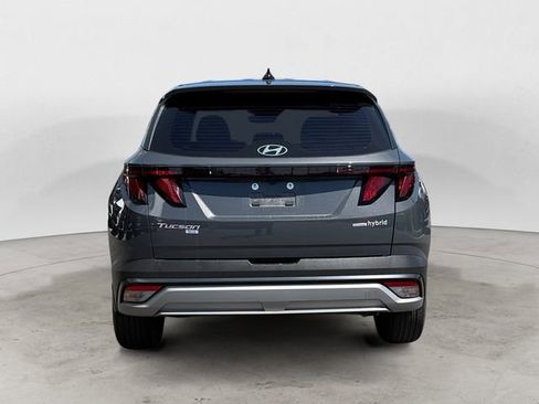 Used 2026 Hyundai Tucson Blue SE AWD/4WD image 4
