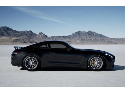 New 2025 Mercedes-Benz AMG GT 63 image 2