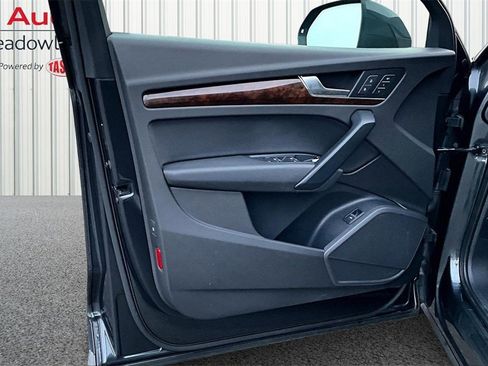 Used 2018 Audi Q5 2.0T Premium image 20