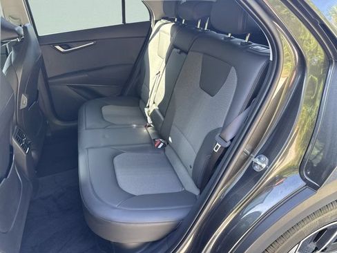 New 2026 Kia Niro EX FWD image 10
