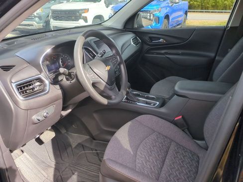 Used 2023 Chevrolet Equinox LT image 12