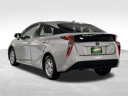 Certified 2016 Toyota Prius Four w/ Advanced Technology Package FWD image 3
