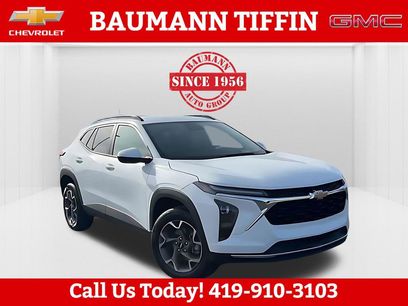 Used 2025 Chevrolet Trax LT