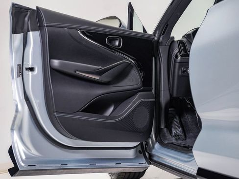 New 2026 Aston Martin DBX 707 AWD/4WD image 32