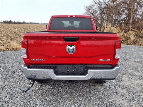 Used 2024 RAM 2500 Big Horn w/ Bed Utility Group image 31