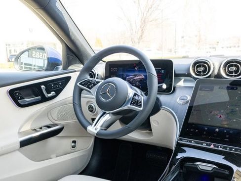 Used 2026 Mercedes-Benz C 300 4MATIC Sedan image 16