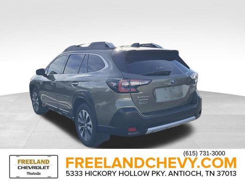 Used 2024 Subaru Outback Touring XT image 5