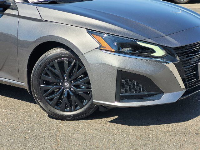 Certified 2025 Nissan Altima 2.5 SV w/ SV Special Edition Package FWD image 9