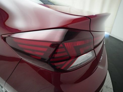 Used 2020 Hyundai Elantra SE w/ Cargo Package (C1) FWD image 30