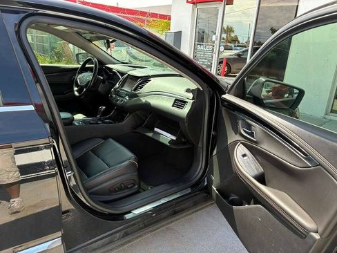 Used 2019 Chevrolet Impala Premier FWD image 13