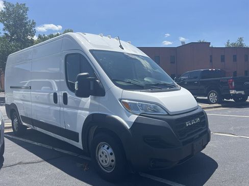 Used 2023 RAM ProMaster 2500 FWD image 5