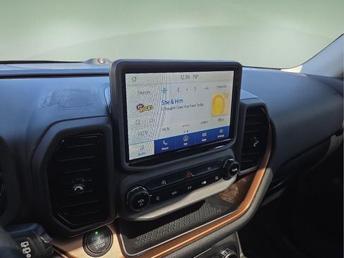 Used 2021 Ford Bronco Sport Badlands w/ Badlands Package image 16