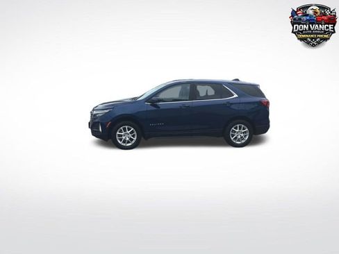 Used 2023 Chevrolet Equinox LT AWD/4WD image 2