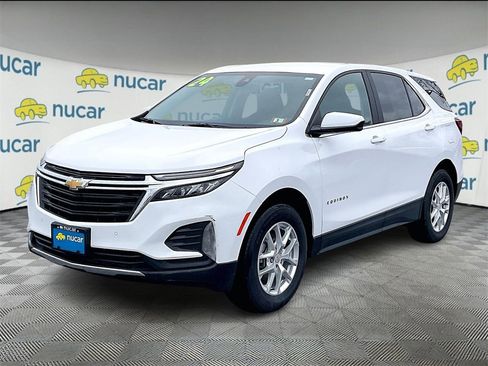 Used 2024 Chevrolet Equinox LT image 3