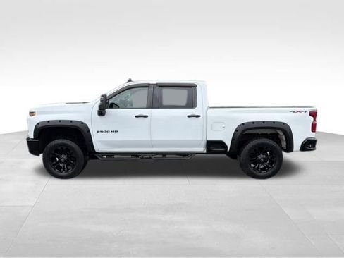 Used 2020 Chevrolet Silverado 2500 Custom w/ Custom Value Package AWD/4WD image 6