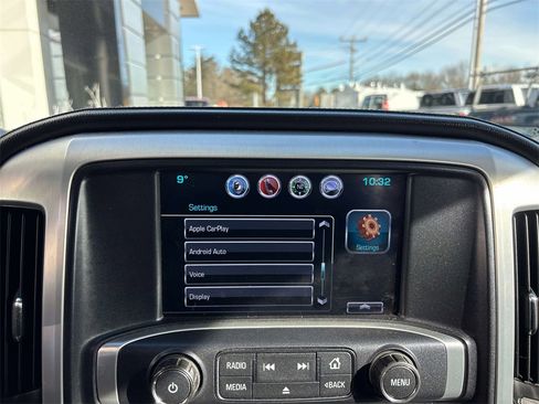 Used 2017 GMC Sierra 1500 SLE w/ SLE Value Package image 22