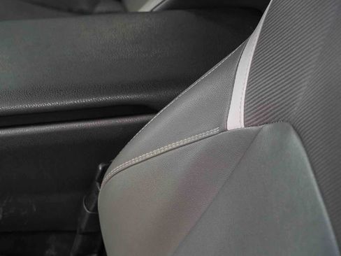 Used 2025 Toyota Camry SE FWD image 20