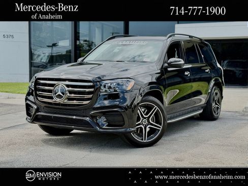 Used 2026 Mercedes-Benz GLS 450 4MATIC image 1