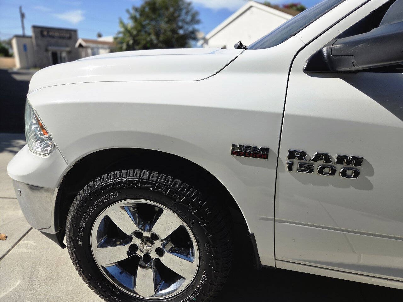 Used 2017 RAM 1500 Big Horn RWD image 29