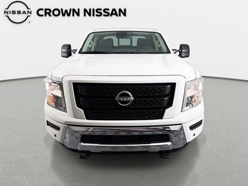 Certified 2024 Nissan Titan SV w/ SV Convenience Package AWD/4WD image 2