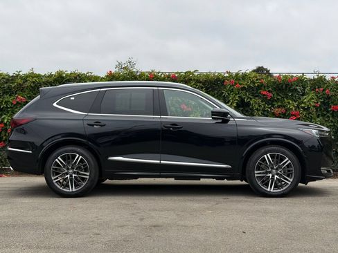 Certified 2026 Acura MDX SH-AWD w/ Advance Package image 3