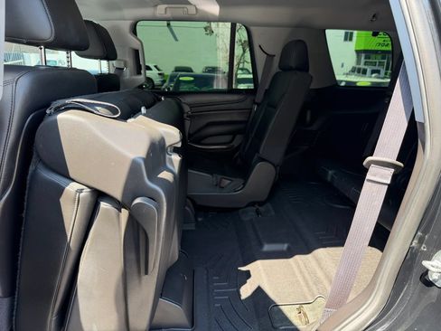 Used 2015 GMC Yukon SLT RWD image 14