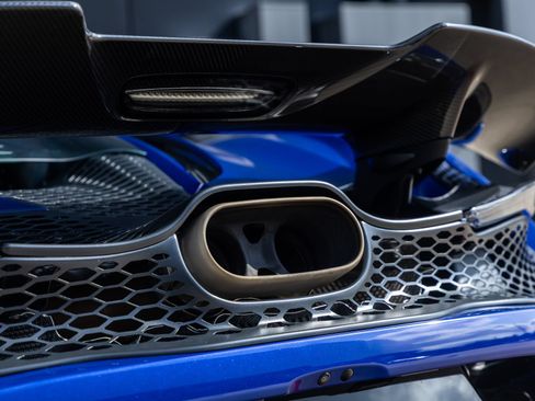 Used 2026 McLaren 750S RWD image 14